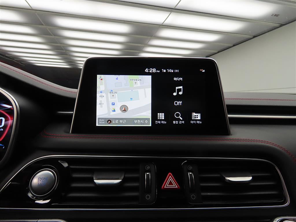 Genesis G70 2020 Negro - Importación desde Corea - HF Imports Iquique - Foto 13