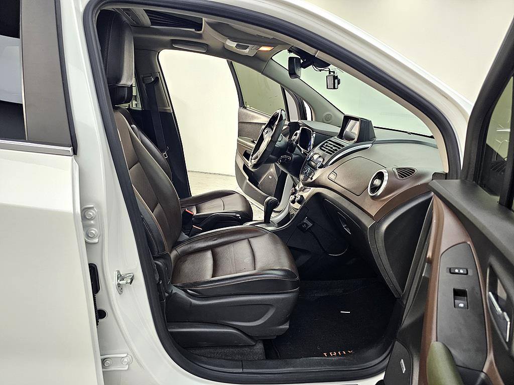 Chevrolet Trax - Vista 11