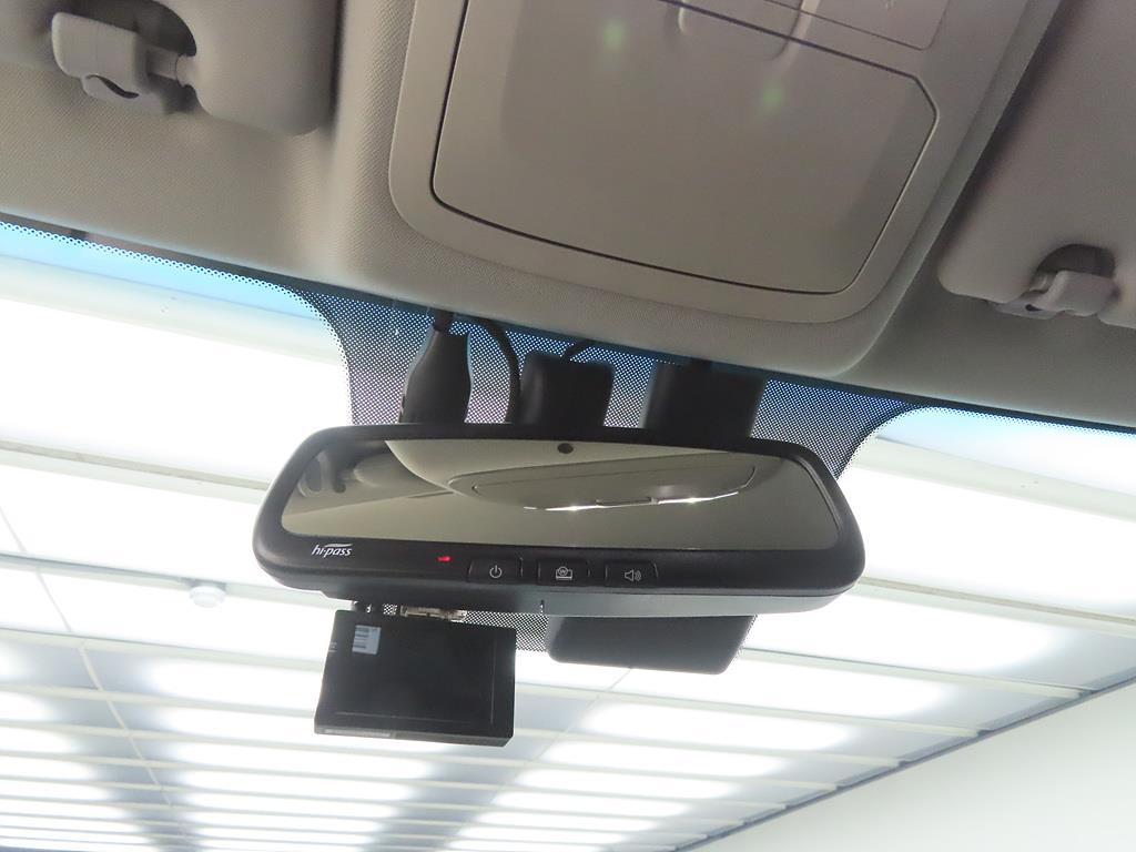 Ssangyong Korando - Vista 12