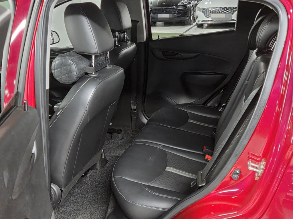 Chevrolet Spark - Vista 11