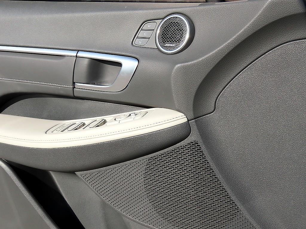 HYUNDAI Sonata - Vista 11