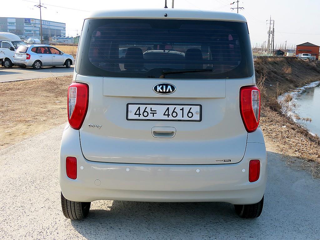 KIA Ray - Vista 4