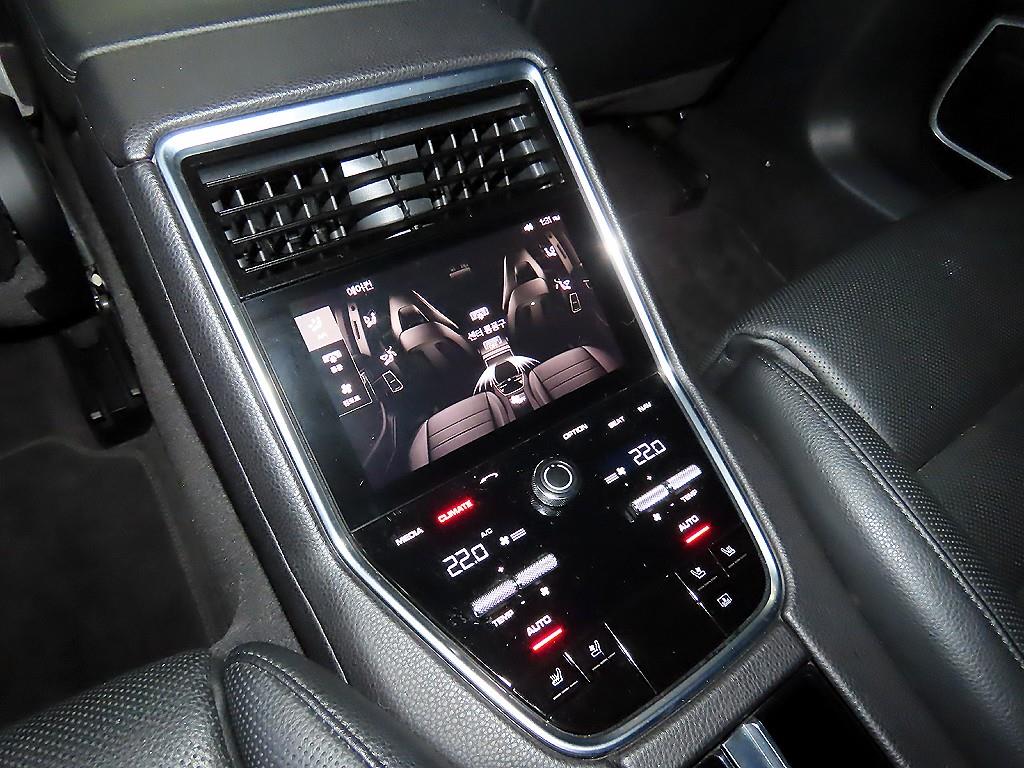 Porsche Panamera 2017 Negro - Importación desde Corea - HF Imports Iquique - Foto 17