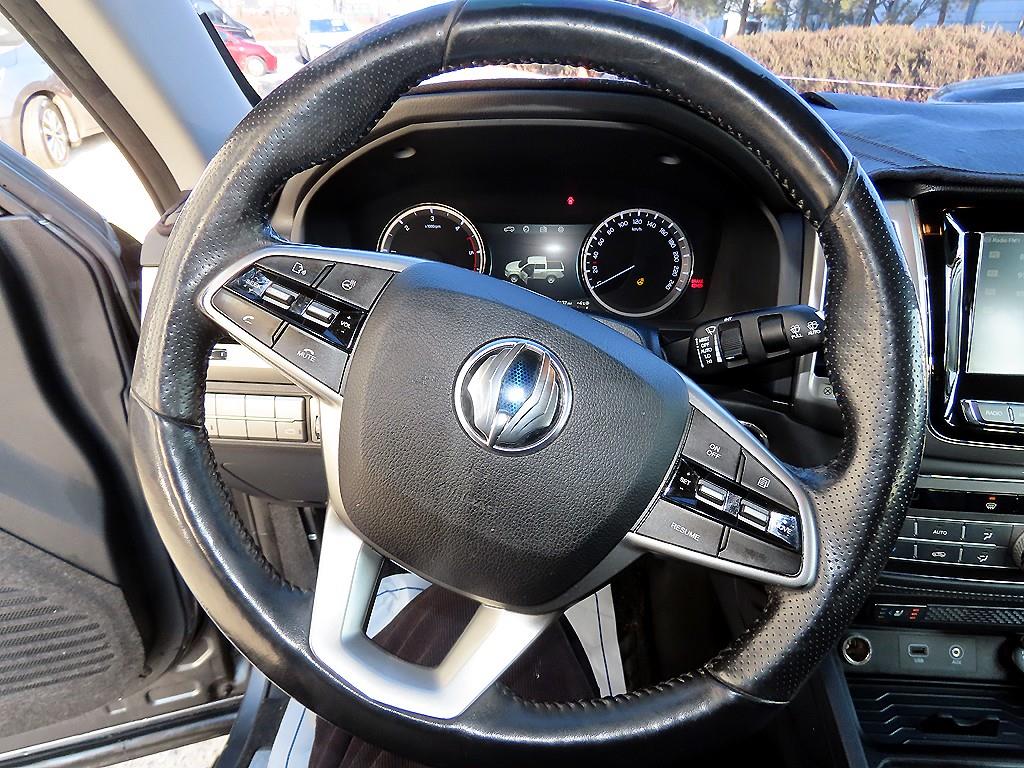 Ssangyong Rexton - Vista 3