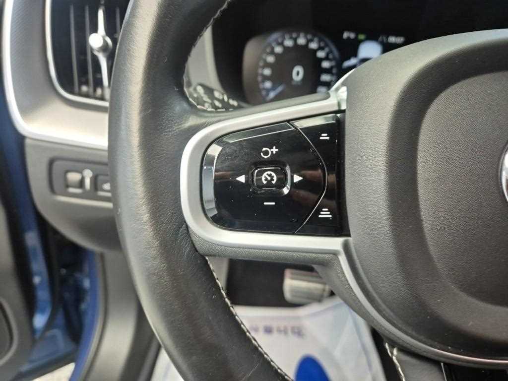 Volvo XC60 2021 Azul - Importación desde Corea - HF Imports Iquique - Foto 16