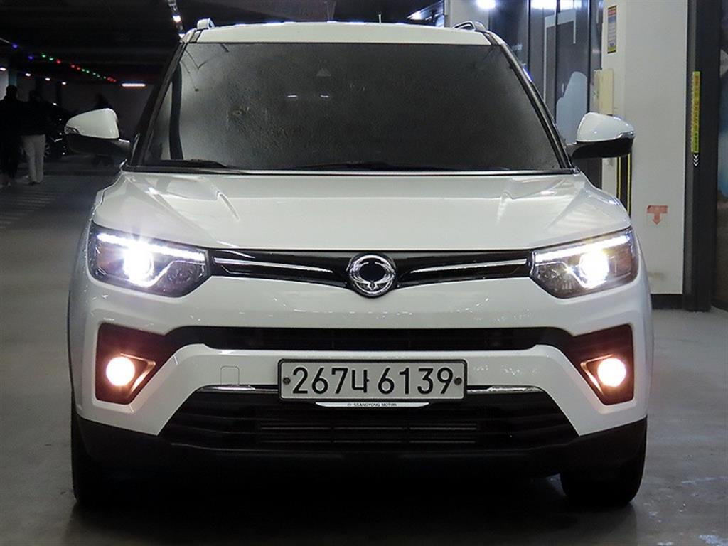 Ssangyong Tivoli - Vista 2