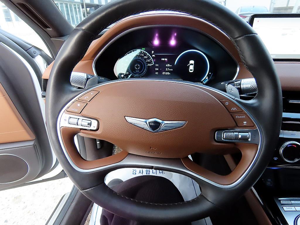 Genesis G80 - Vista 8