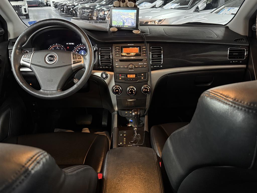 Ssangyong Korando - Vista 8