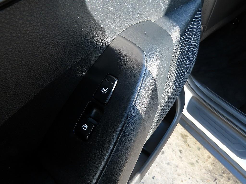 KIA Seltos 2023 Blanco - Importación desde Corea - HF Imports Iquique - Foto 16