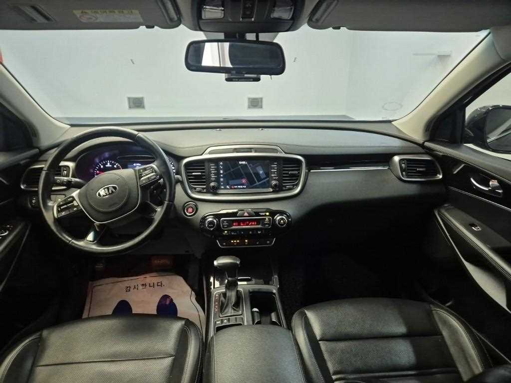 KIA Sorento - Vista 7