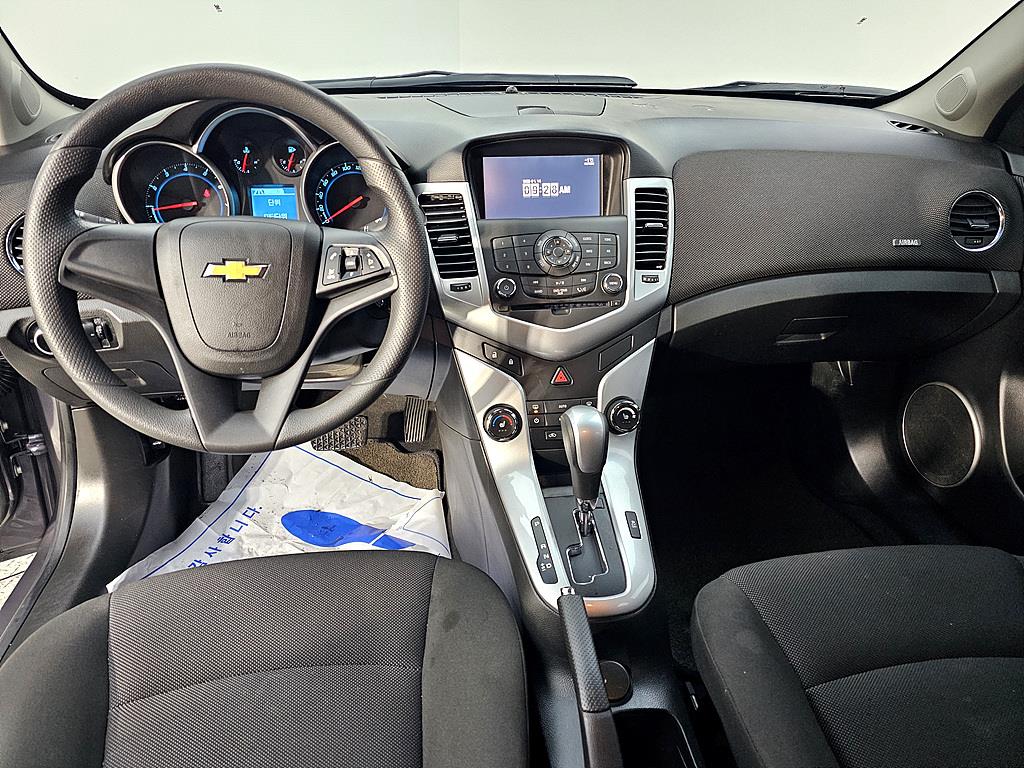 Chevrolet Cruise - Vista 5