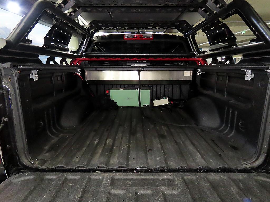 Chevrolet ?Colorado 2021 Negro - Importación desde Corea - HF Imports Iquique - Foto 18