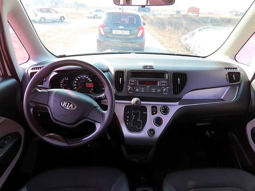 KIA Ray - Vista 8