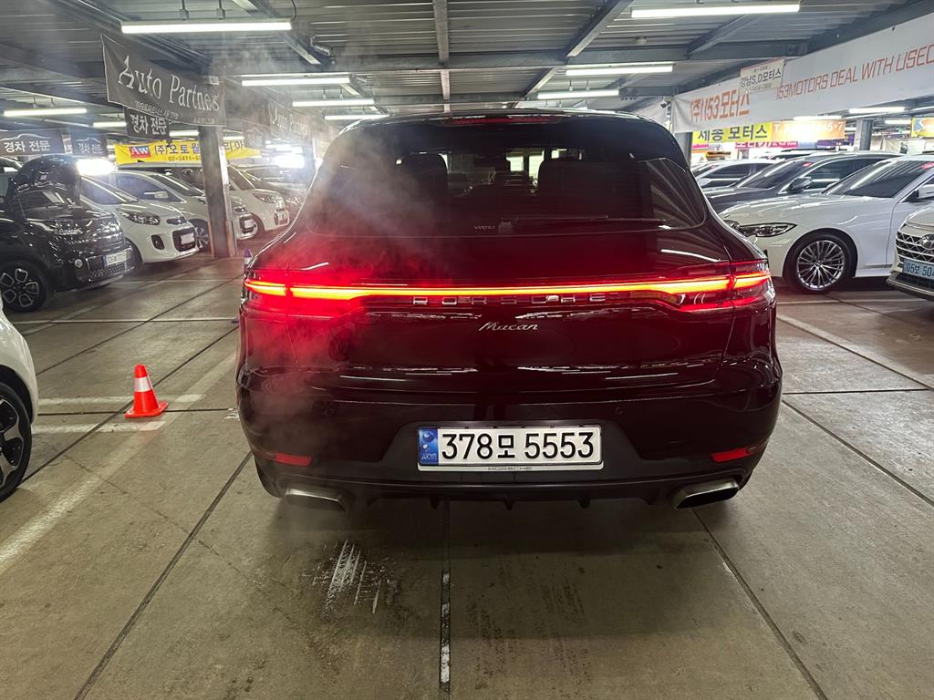 Porsche Macan - Vista 5