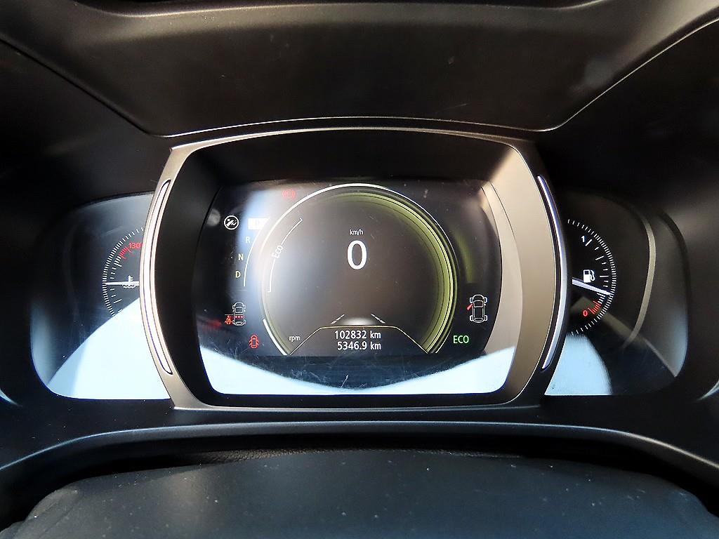 SAMSUNG QM6 - Vista 9