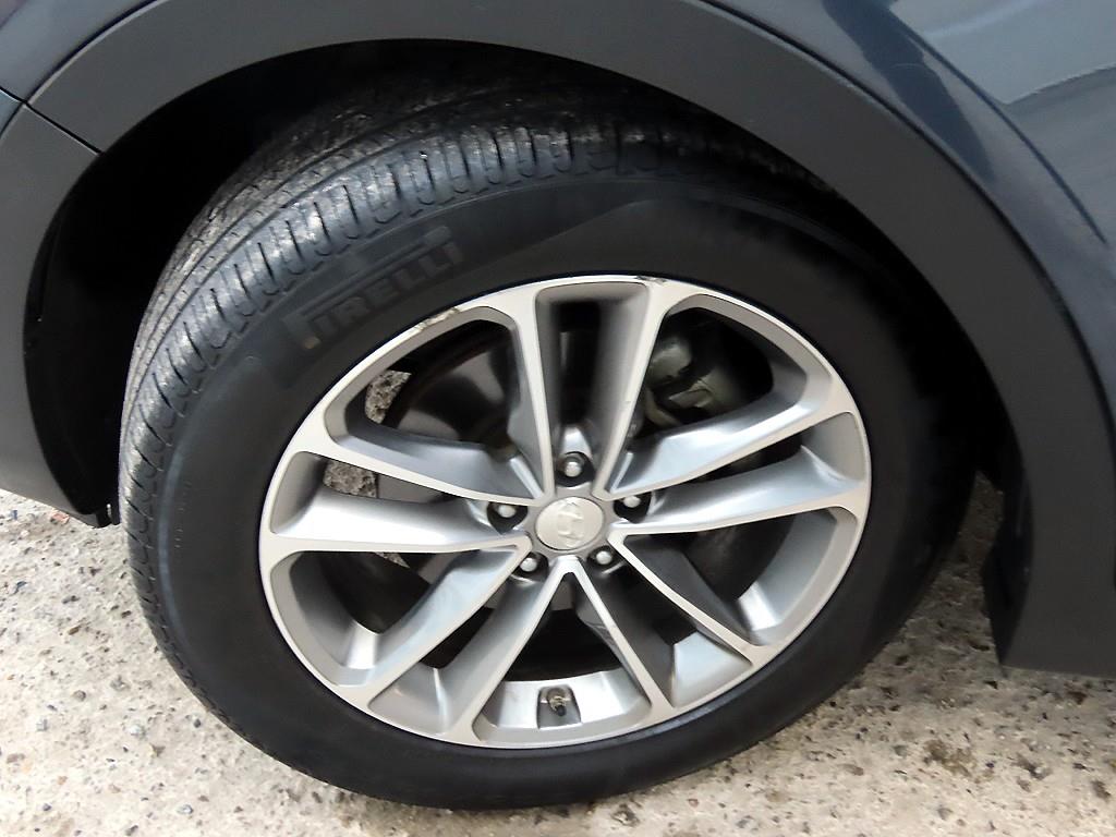 HYUNDAI Santa Fe 2016 Gris - Importación desde Corea - HF Imports Iquique - Foto 20