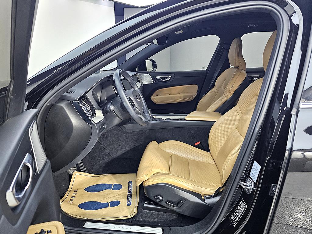 Volvo XC60 - Vista 10