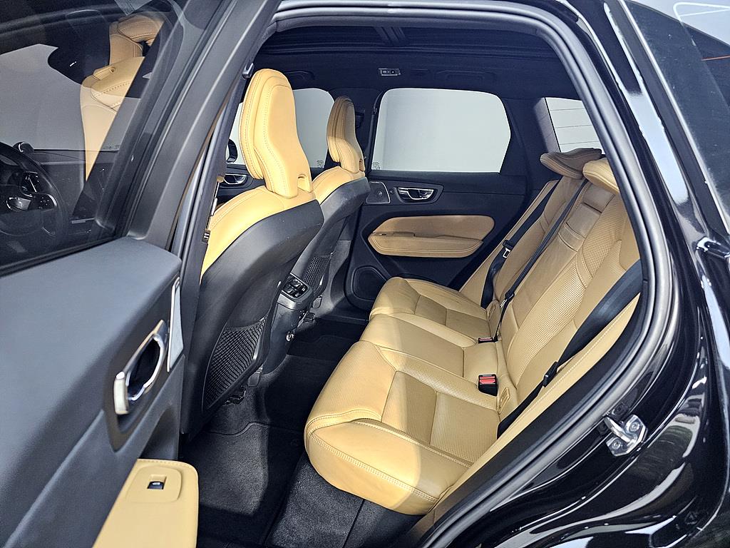 Volvo XC60 - Vista 11