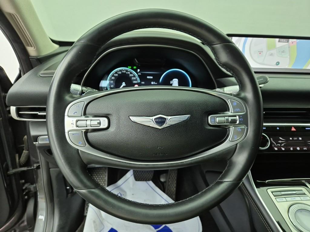 Genesis GV80 - Vista 9