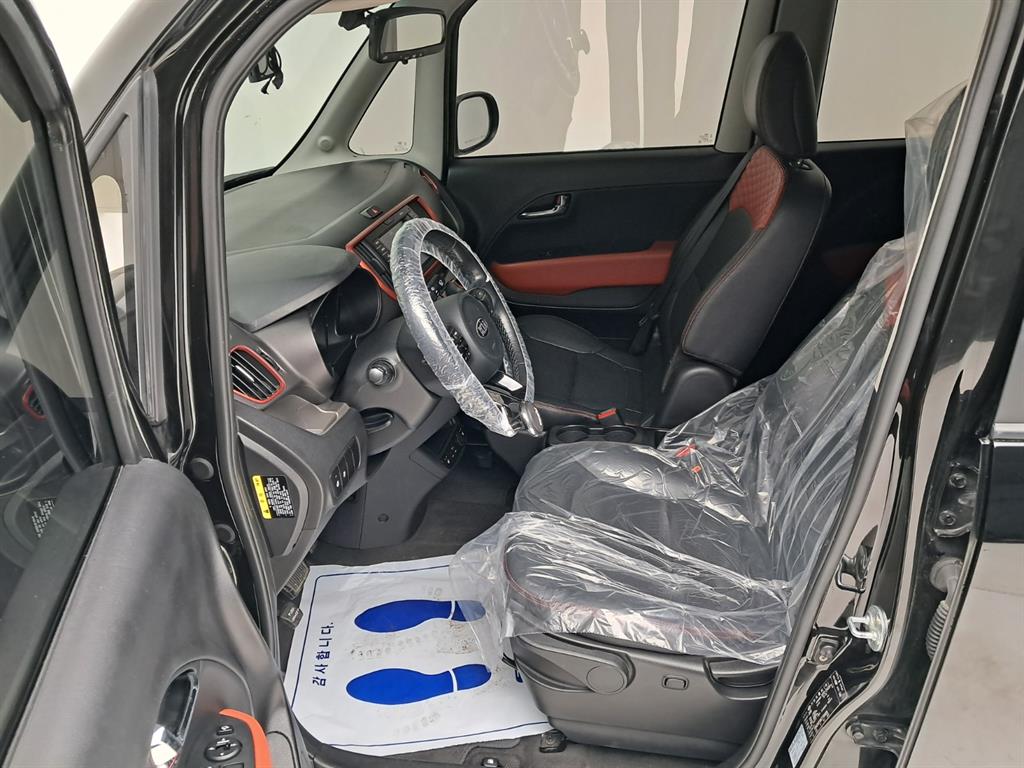 KIA Ray 2018 Negro - Importación desde Corea - HF Imports Iquique - Foto 11