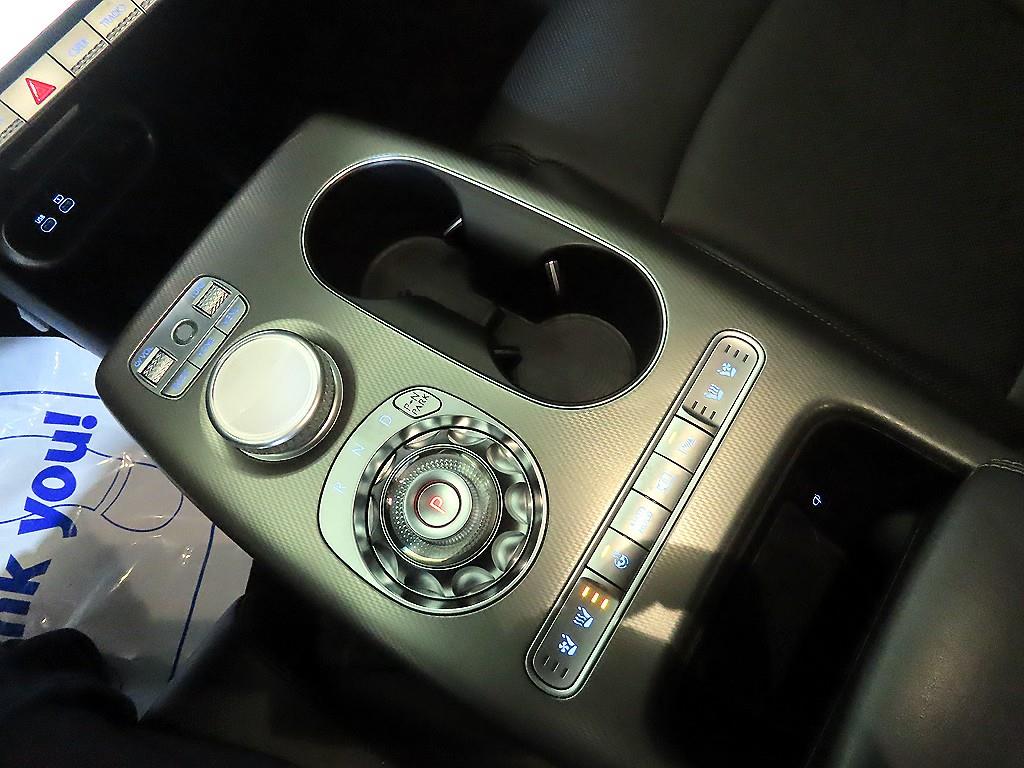 Genesis GV60 - Vista 12