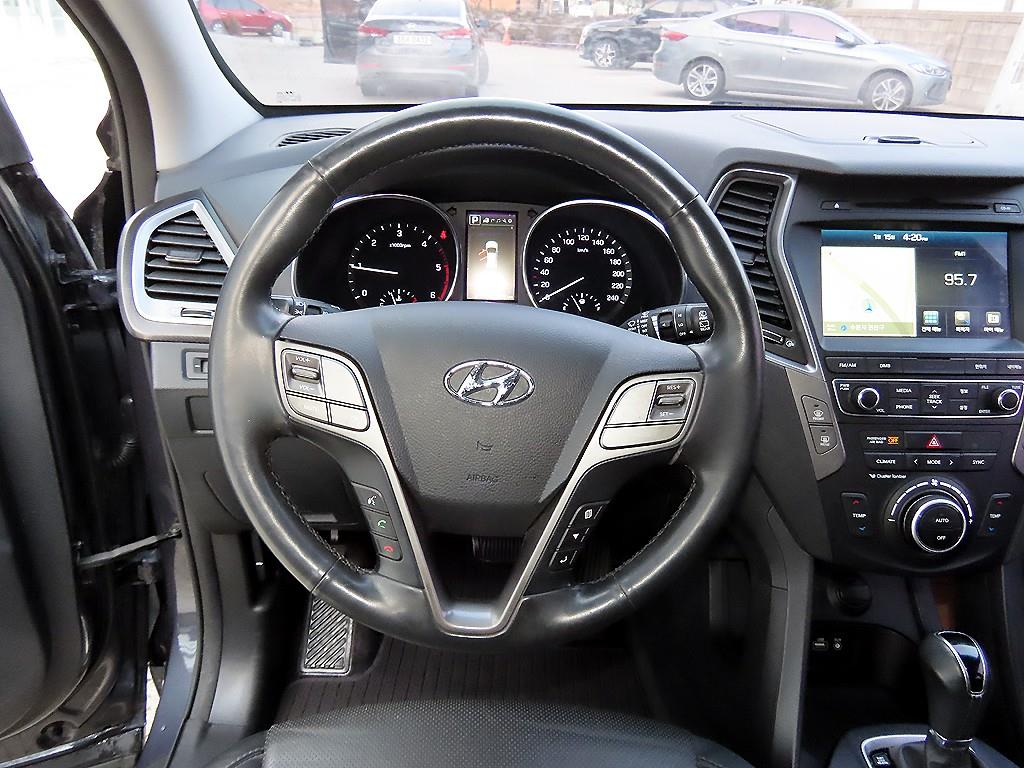 HYUNDAI Santa Fe - Vista 8