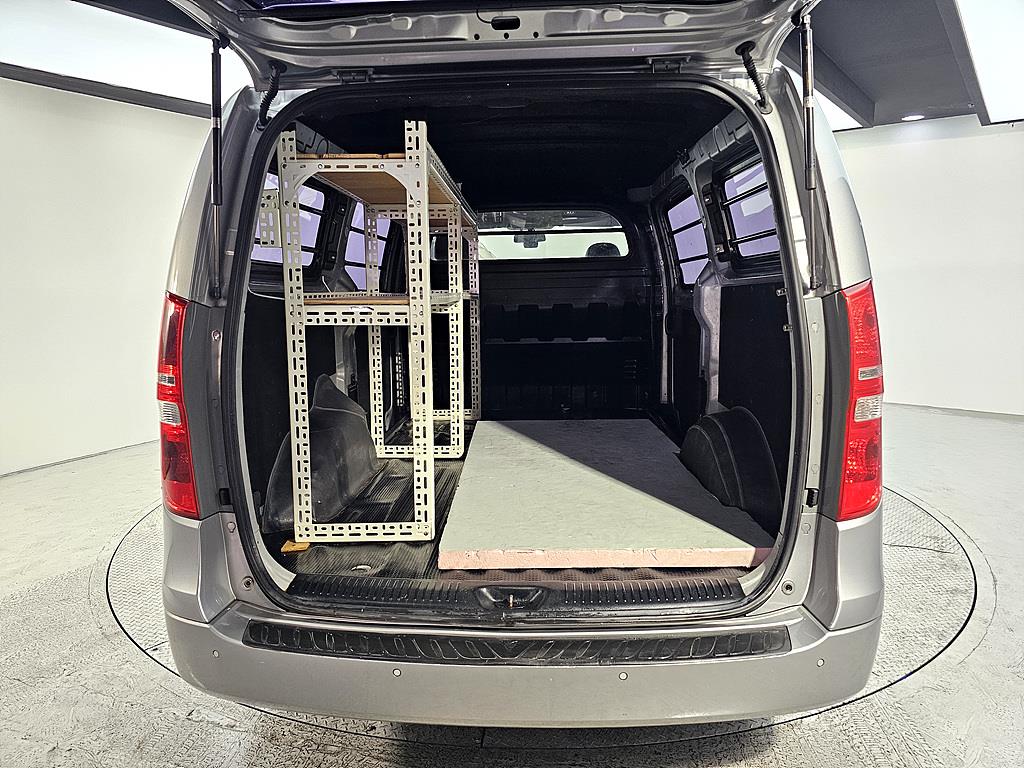 HYUNDAI Starex 2015 Plateado - Importación desde Corea - HF Imports Iquique - Foto 18
