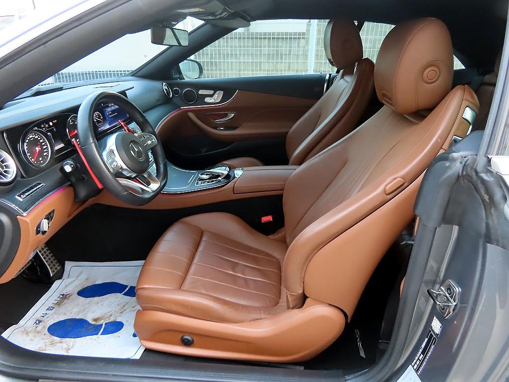 Mercedes Benz E class - Vista 9