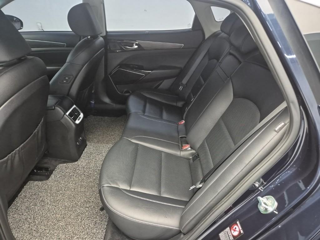 KIA K7 - Vista 12