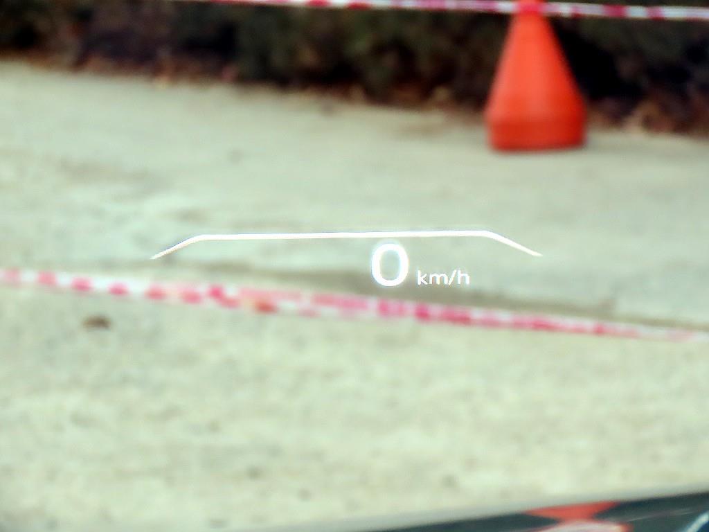 Genesis GV80 - Vista 10