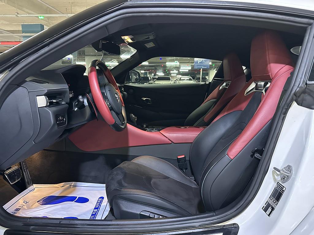 Toyota Supra - Vista 6