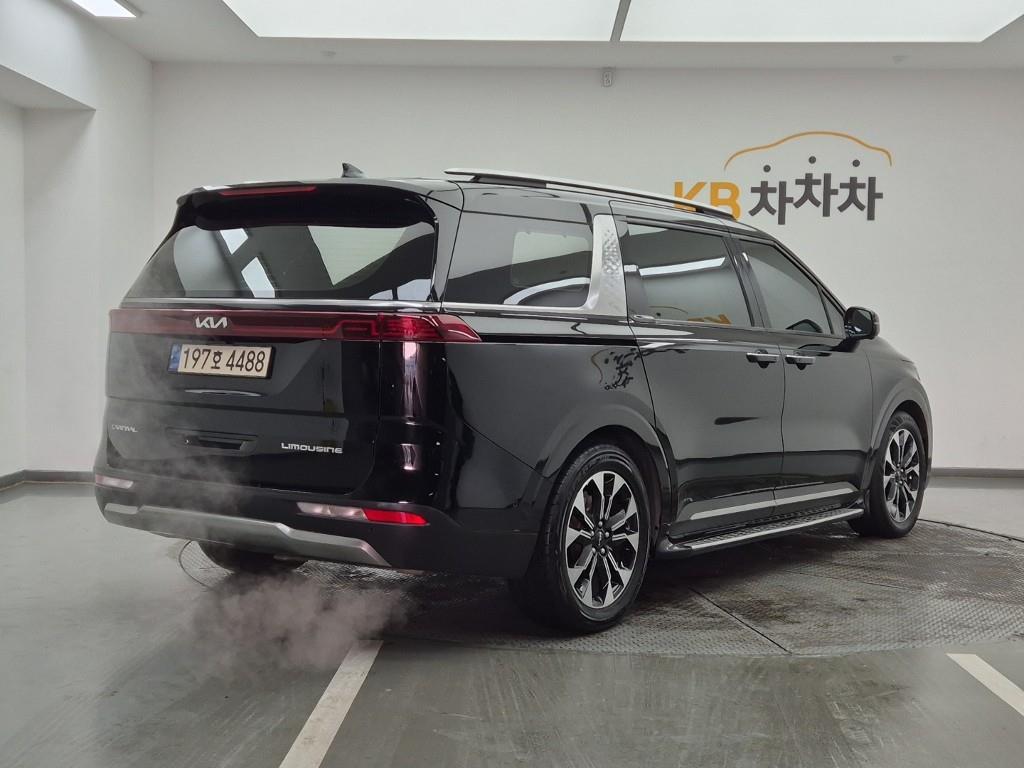 KIA Carnival - Vista 4