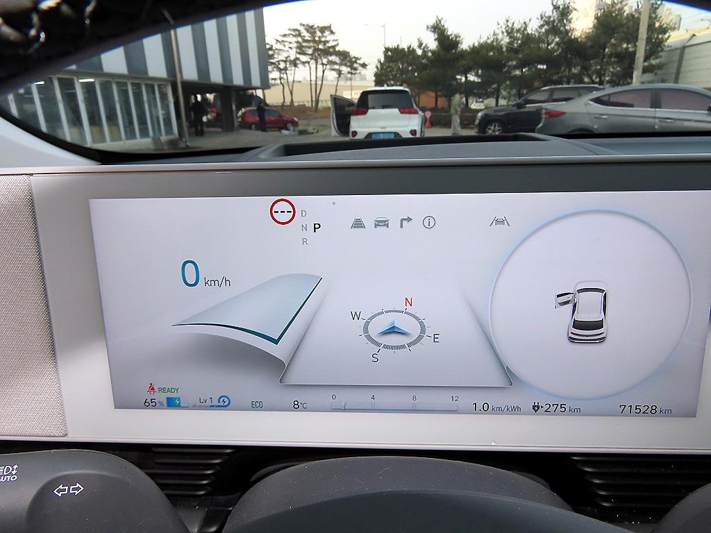 HYUNDAI Ioniq 5 - Vista 9