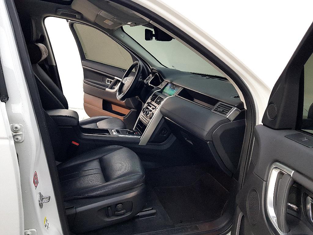 Land Rover Discovery Sports - Vista 12