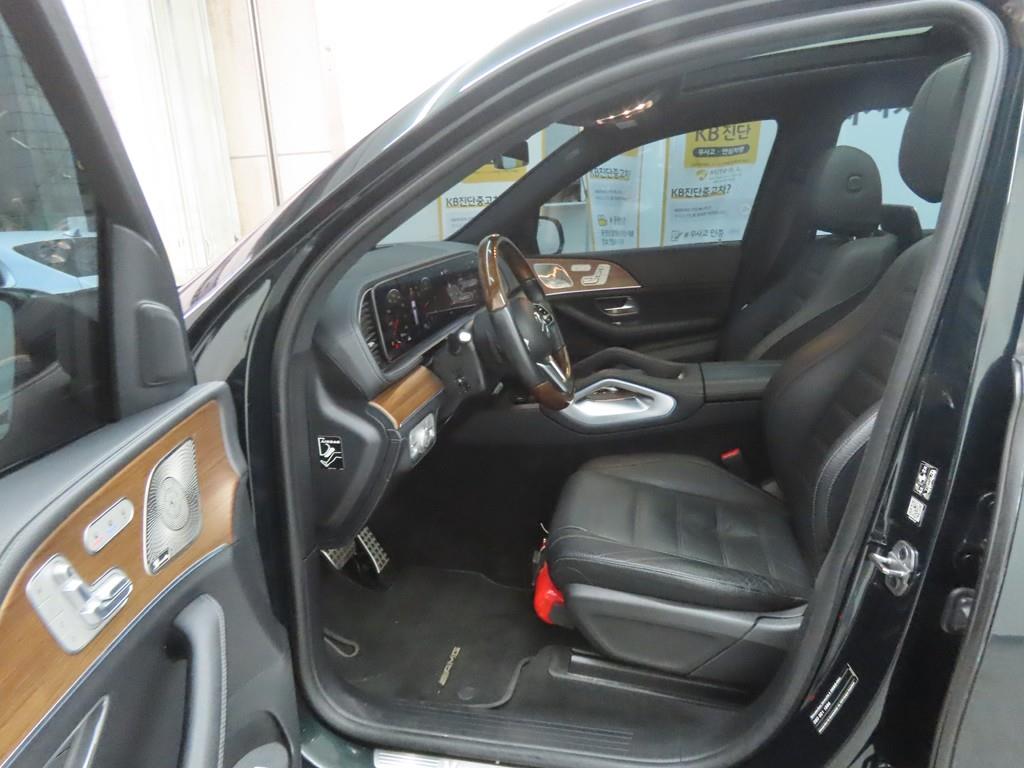 Mercedes Benz GLS Class - Vista 5