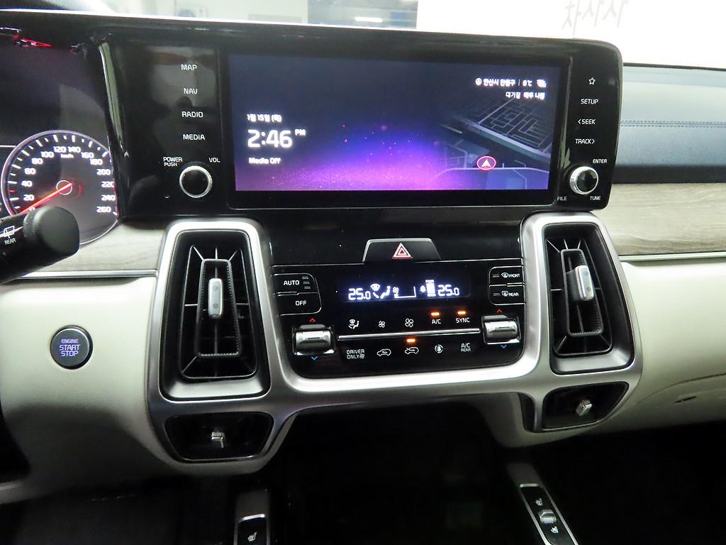 KIA Sorento - Vista 10