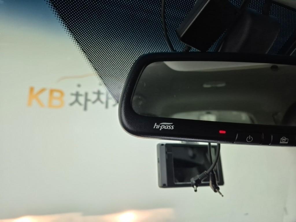 Ssangyong Tivoli 2016 Blanco - Importación desde Corea - HF Imports Iquique - Foto 16