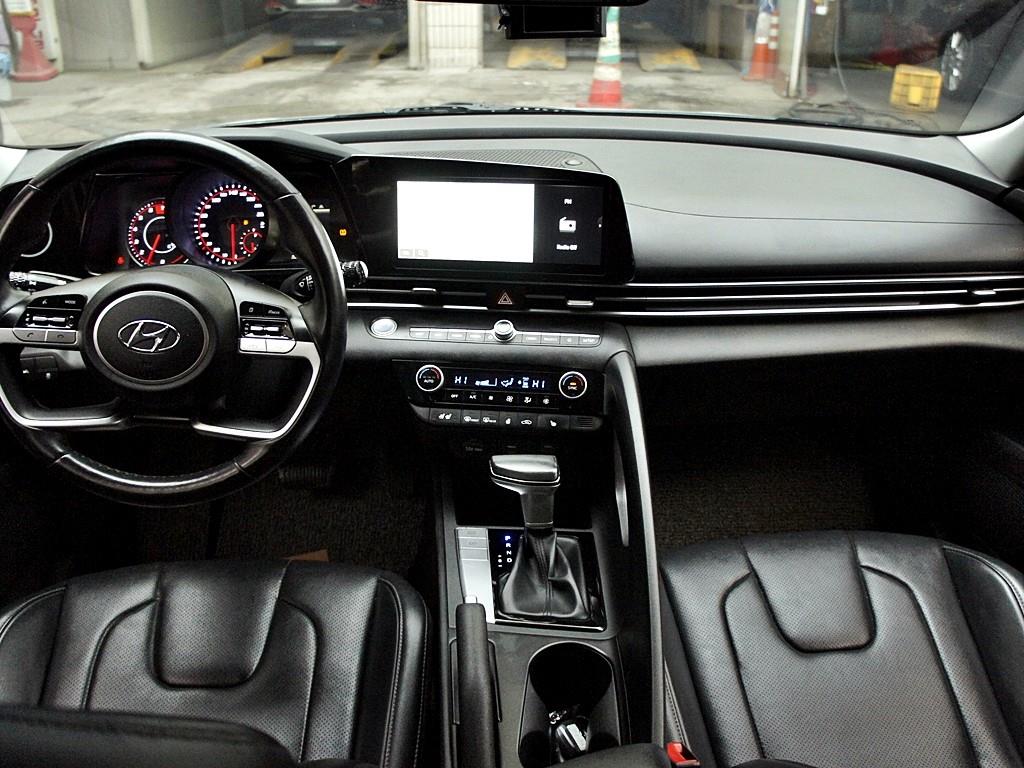 HYUNDAI Avante 2021 Blanco - Importación desde Corea - HF Imports Iquique - Foto 7