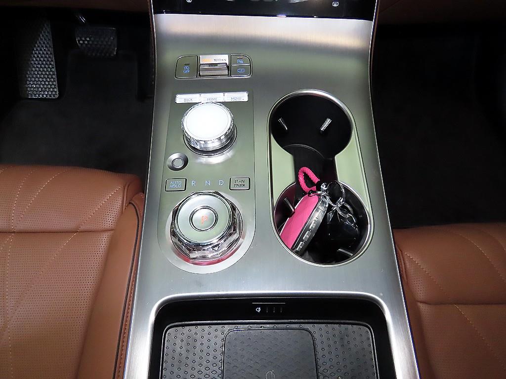 Genesis GV70 - Vista 12