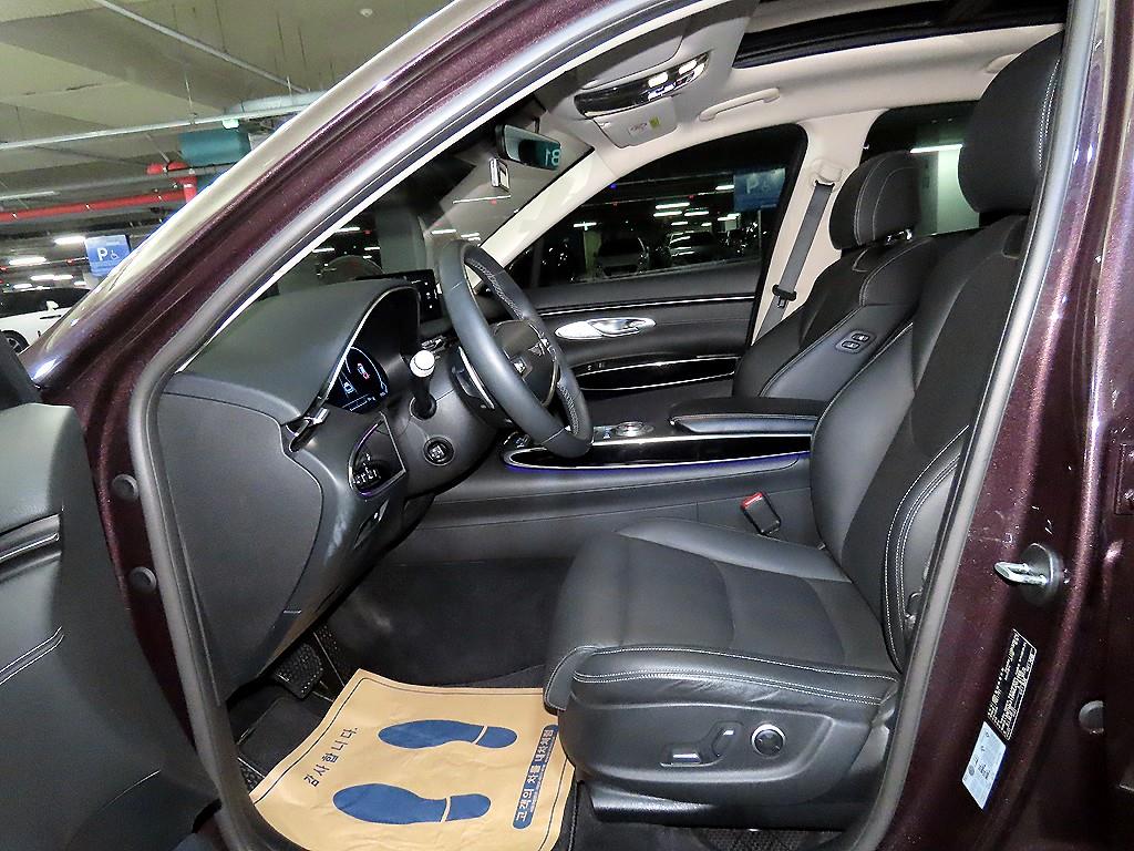 Genesis GV70 - Vista 6