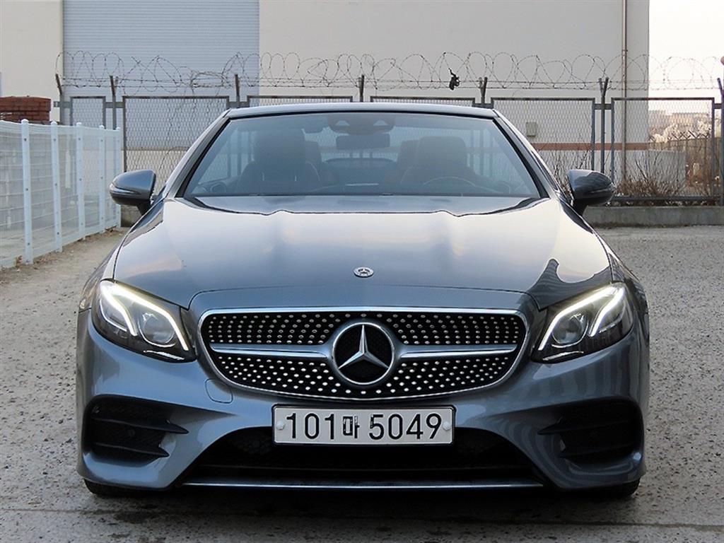 Mercedes Benz E class - Vista 5