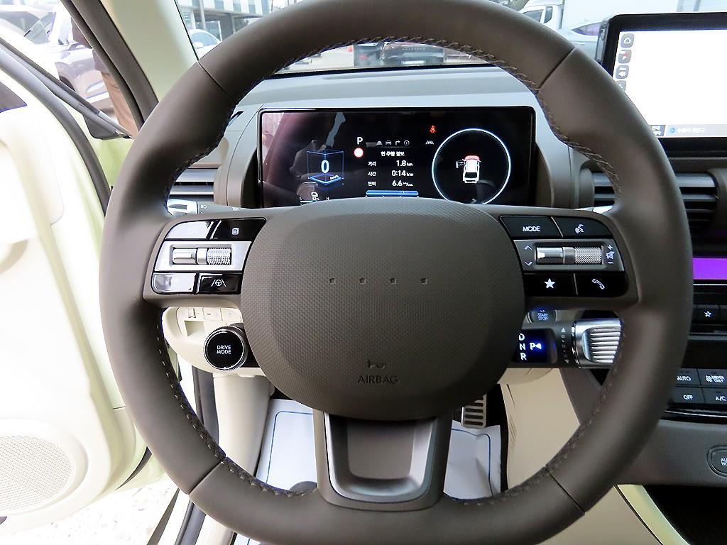 HYUNDAI Casper - Vista 8