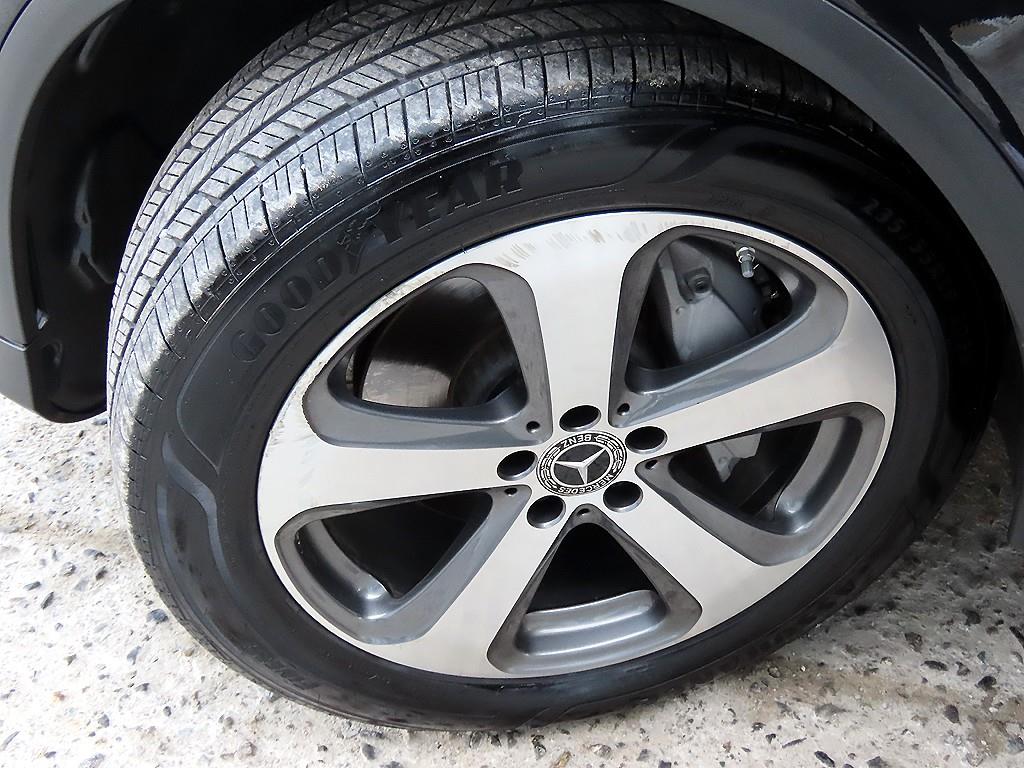 Mercedes Benz GLC Class 2019 Negro - Importación desde Corea - HF Imports Iquique - Foto 20