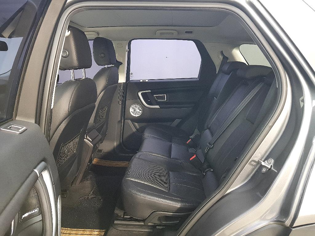 Land Rover Discovery Sports - Vista 9