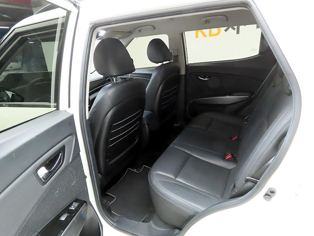 Ssangyong Tivoli 2022 Blanco - Importación desde Corea - HF Imports Iquique - Foto 16