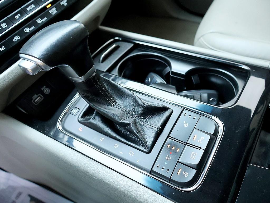 KIA Carnival 2018 Blanco - Importación desde Corea - HF Imports Iquique - Foto 7