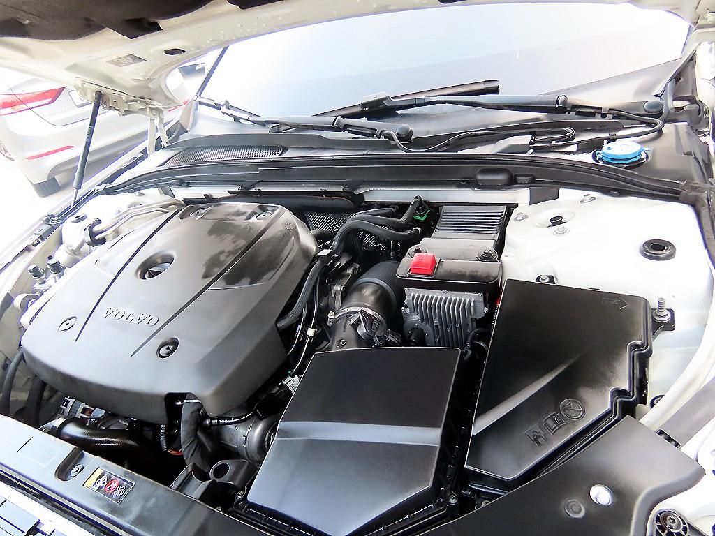 Volvo V60 2020 - Importación desde Corea - HF Imports Iquique - Foto 19