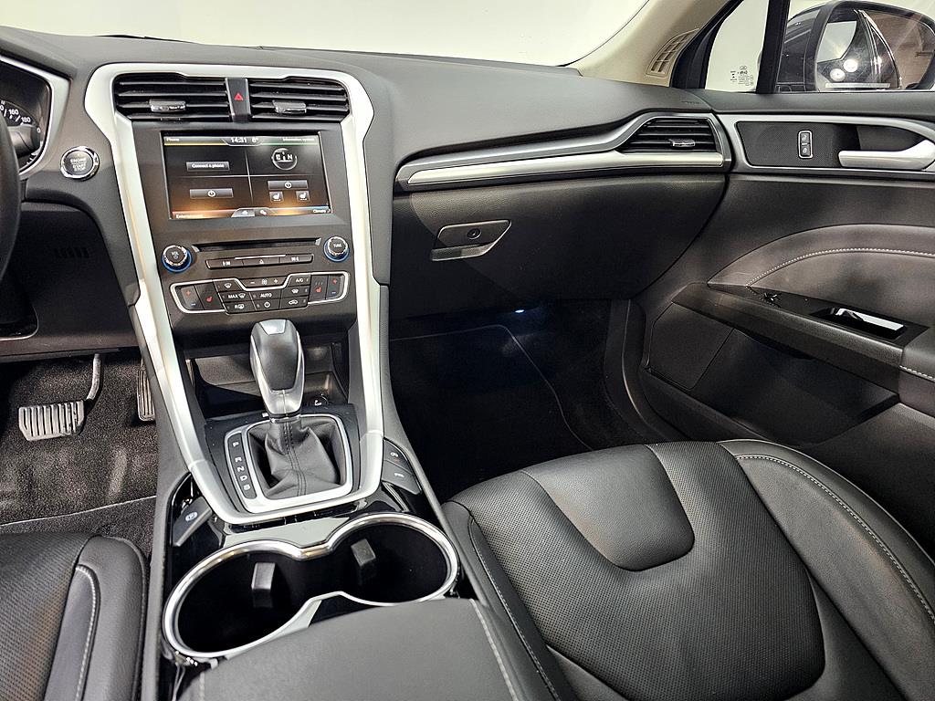 Ford Mondeo - Vista 10