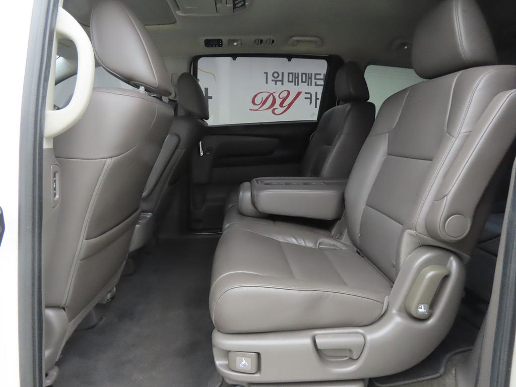 Honda Odyssey - Vista 6