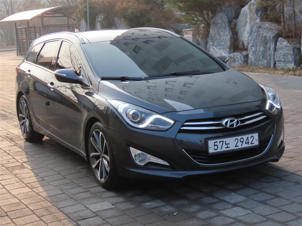 HYUNDAI i40 - Vista 3